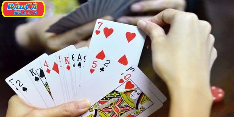 Tiến lên là gì?